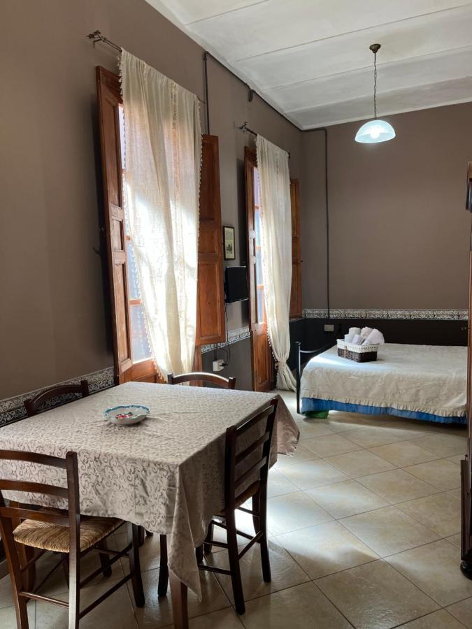 B&B Su Maimoni Iglesias Bagian luar foto