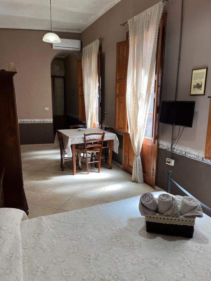 B&B Su Maimoni Iglesias Bagian luar foto